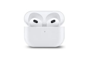 Чехол силиконовый для Airpods 3 (белый)